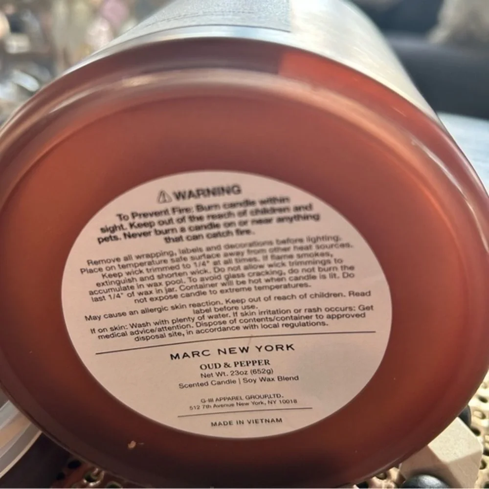 ✨NWT Marc New York MNY 3 wick candle 🕯️- OUD & Pepper 🌶️